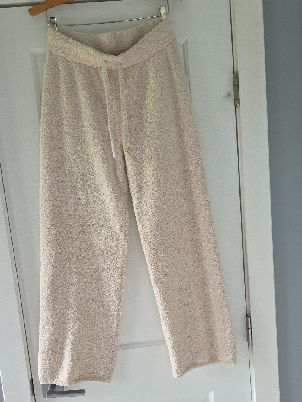 Cupcakes & cashmere Cream Plush Wide-Leg Lounge Pants